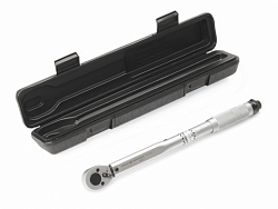 Ключ динамометрический 1/2" 70-350 Нм пласт. кейс ДТ